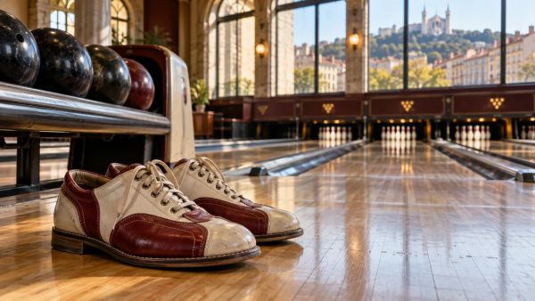 Chaussures rétro bowling : choisissez le style vintage idéal